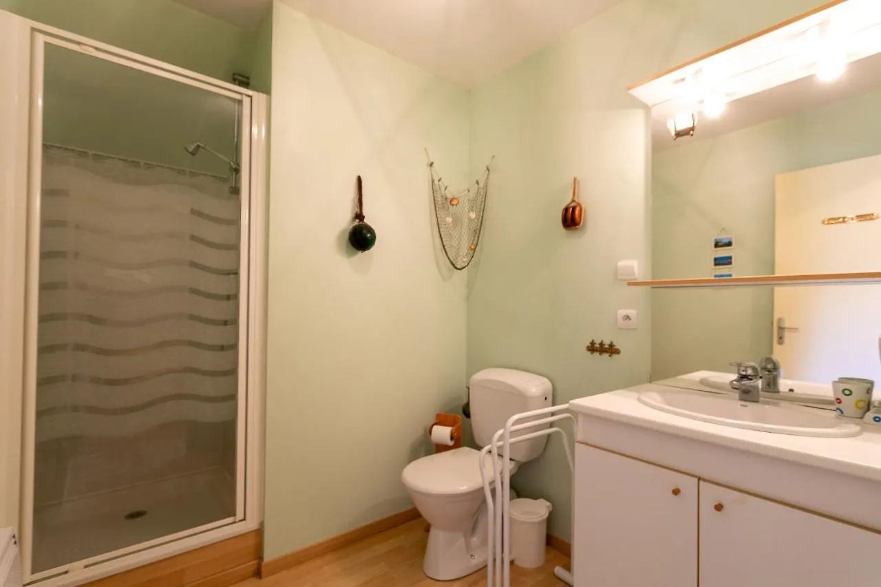 Holiday home Maison Familiale Kerriou Plestin-les-Greves