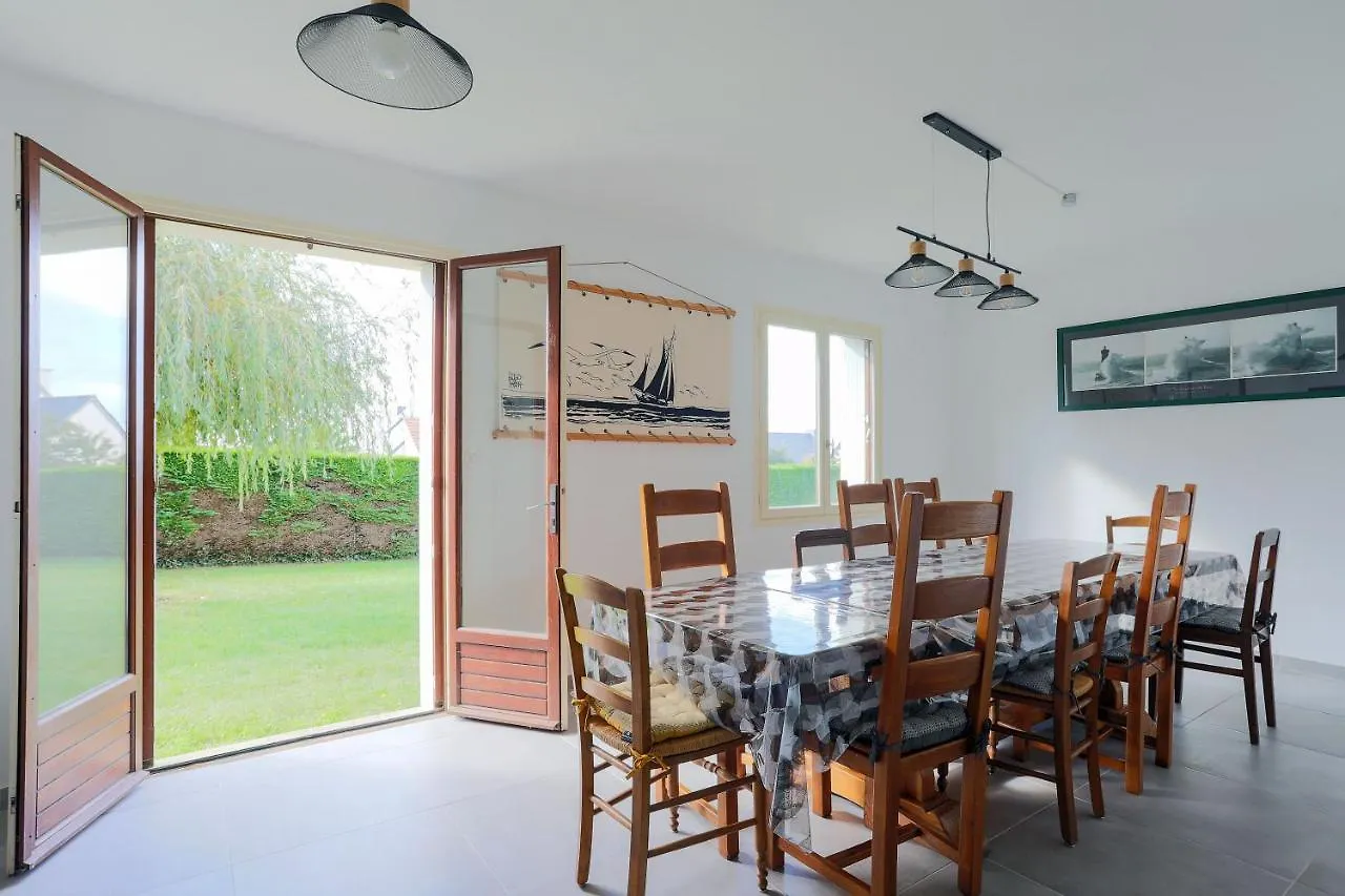 Maison Familiale Kerriou Plestin-les-Greves 0*,