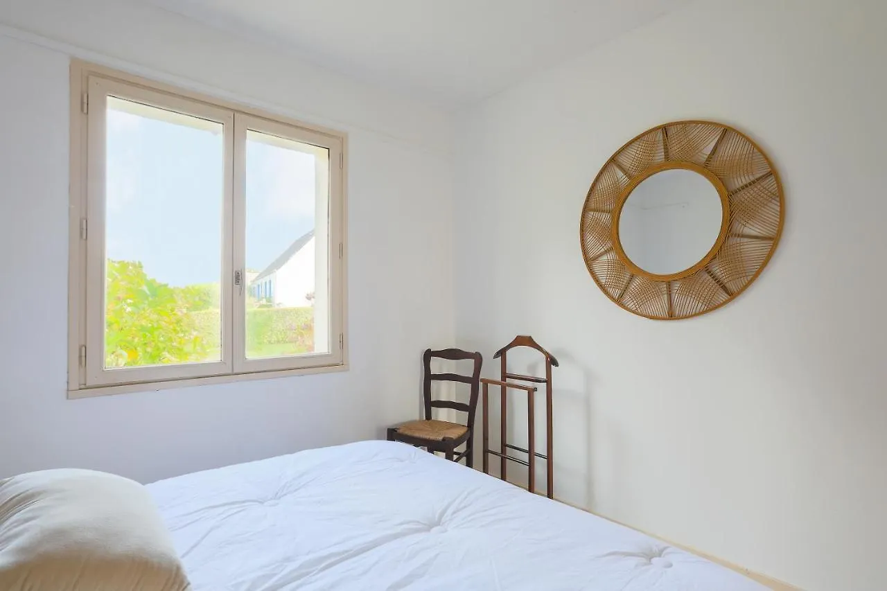 Holiday home Maison Familiale Kerriou Plestin-les-Greves